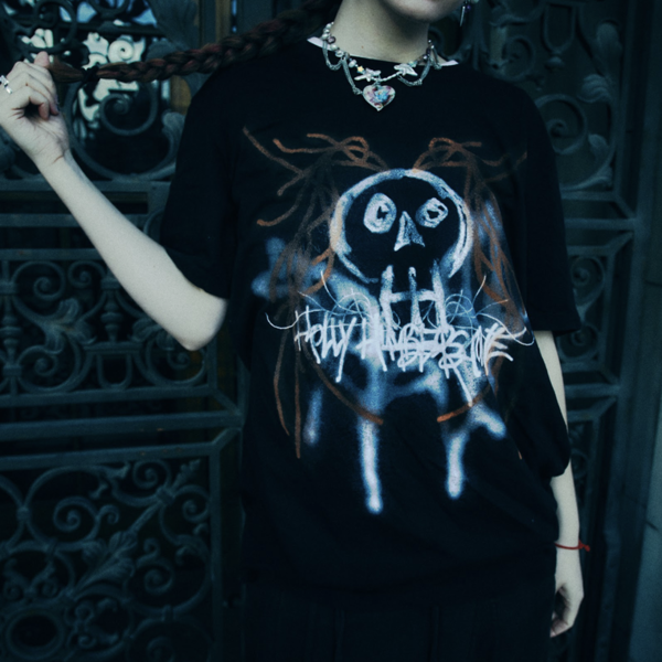 Holly Humberstone - Skull Short Sleeve